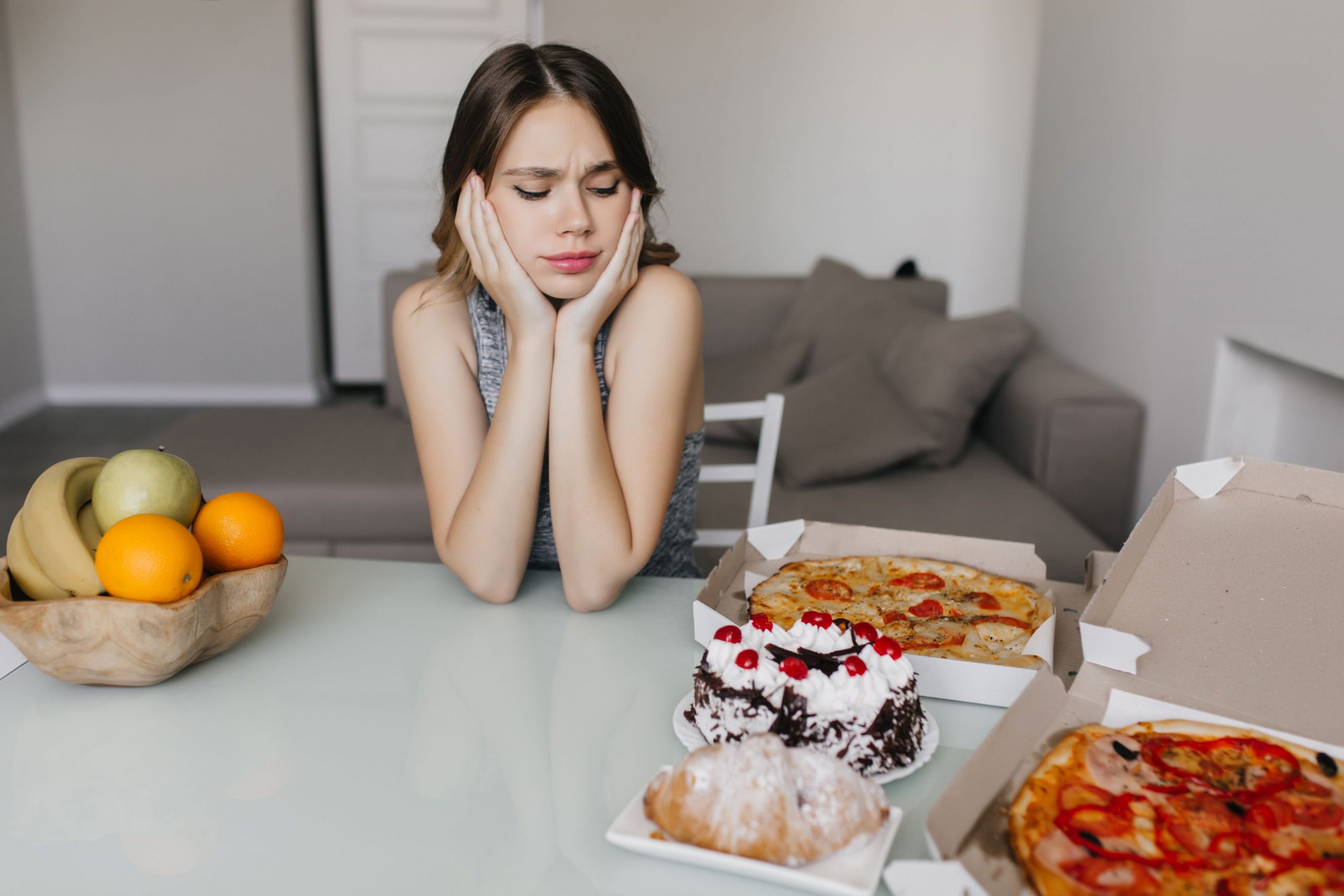 6 Common Types of Eating Disorders (and Their Symptoms)